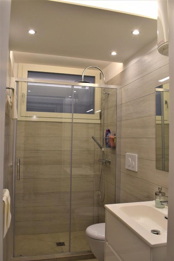 Casa Vacanze Filieri Santa Maria al Bagno Luaran gambar